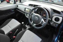 Toyota YARIS 5-DR 1.33 VVT-i T