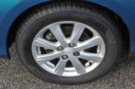 Toyota YARIS 5-DR 1.33 VVT-i T