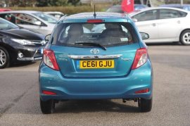 Toyota YARIS 5-DR 1.33 VVT-i T