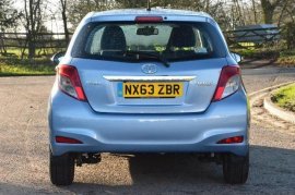 Toyota YARIS 5-DR 1.33 VVT-i