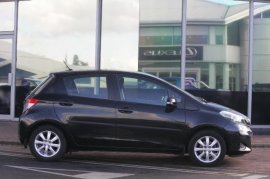 Toyota YARIS 5-DR 1.33 VVT-i