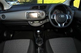 Toyota YARIS 5-DR 1.33 VVT-i