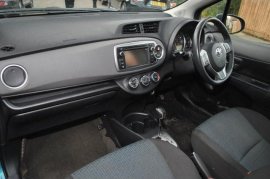 Toyota YARIS 5-DR 1.33 VVT-i