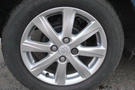 Toyota YARIS 5-DR 1.33 VVT-i