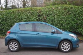 Toyota YARIS 5-DR 1.33 VVT-i