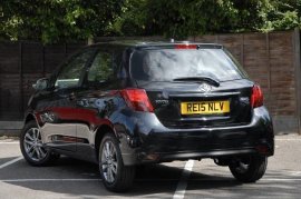 Toyota YARIS 3-DR 1.33 VVT-i