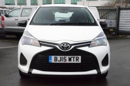 Toyota YARIS 3-DR 1.0 VVT-i