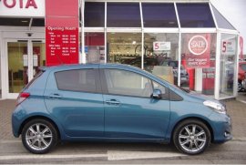 Toyota Yaris 1.33 VVT-i SR