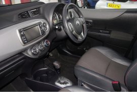 Toyota Yaris 1.33 VVT-i SR