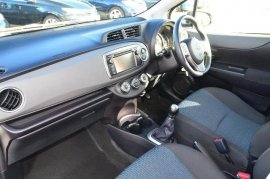 Toyota YARIS 5-DR 1.33 VVT-i