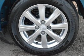 Toyota YARIS 5-DR 1.33 VVT-i