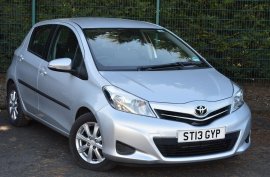 Toyota Yaris VVT-I TR
