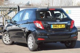 Toyota YARIS 5-DR 1.33 VVT-i