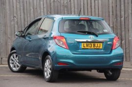 Toyota YARIS 5-DR 1.33 VVT-i