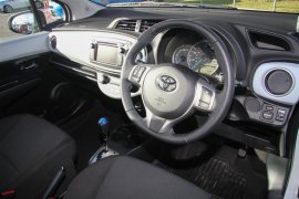Toyota Yaris T4 HYBRID 1.5