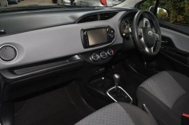 Toyota YARIS 5-DR 1.33 VVT-i