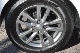 Toyota YARIS 5-DR 1.33 VVT-i