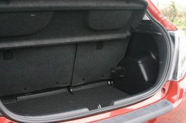 Toyota YARIS 5-DR 1.33 VVT-i