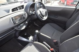 Toyota YARIS 5-DR 1.33 VVT-i