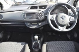 Toyota YARIS 5-DR 1.33 VVT-i