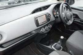 Toyota YARIS 5-DR 1.33 VVT-i