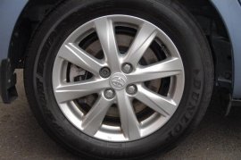 Toyota YARIS HYBRID 5-DR 1.5 VVT-i