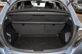 Toyota YARIS HYBRID 5-DR 1.5 VVT-i