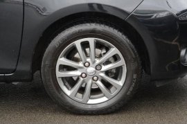 Toyota YARIS 5-DR 1.33 VVT-i