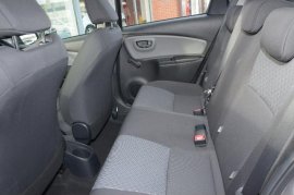 Toyota YARIS 5-DR 1.33 VVT-i