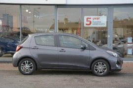 Toyota YARIS 5-DR 1.33 VVT-i