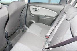 Toyota YARIS 5-DR 1.33 VVT-i