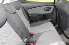 Toyota YARIS HYBRID 5-DR 1.5 VVT-i
