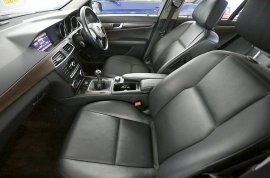 Mercedes-Benz C220 2.2 CDi