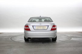 Mercedes-Benz C200 2.2 CDi