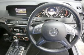 Mercedes-Benz C220 2.2 CDi