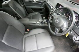 Mercedes-Benz C220 2.2 CDi