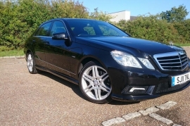  Mercedes-Benz E220 CDI BlueEFFICIENCY