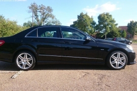  Mercedes-Benz E220 CDI BlueEFFICIENCY