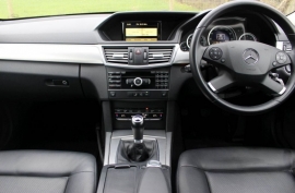  Mercedes-Benz E220 CDI BlueEFFICIENCY