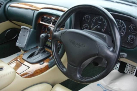 Aston Martin DB7 5.9 V12