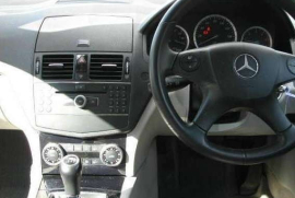 Mercedes-Benz C Class C180K AVANTGARDE SE