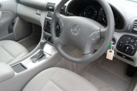 Mercedes 1.8 C-CLASS C180 KOMPRESSOR SE