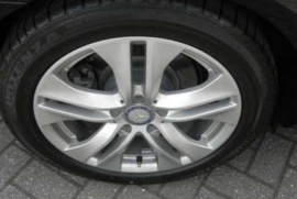 MERCEDES-BENZ E250 CGI