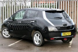 Nissan Leaf  1.0
