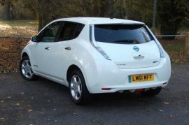 Nissan Leaf  1.0