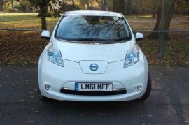 Nissan Leaf  1.0