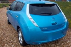 Nissan Leaf  1.0