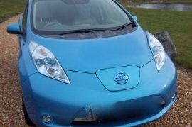 Nissan Leaf  1.0