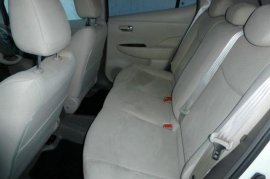 Nissan Leaf  1.0