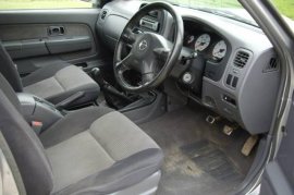 Nissan Navara Double Cab Pick Up 2.5